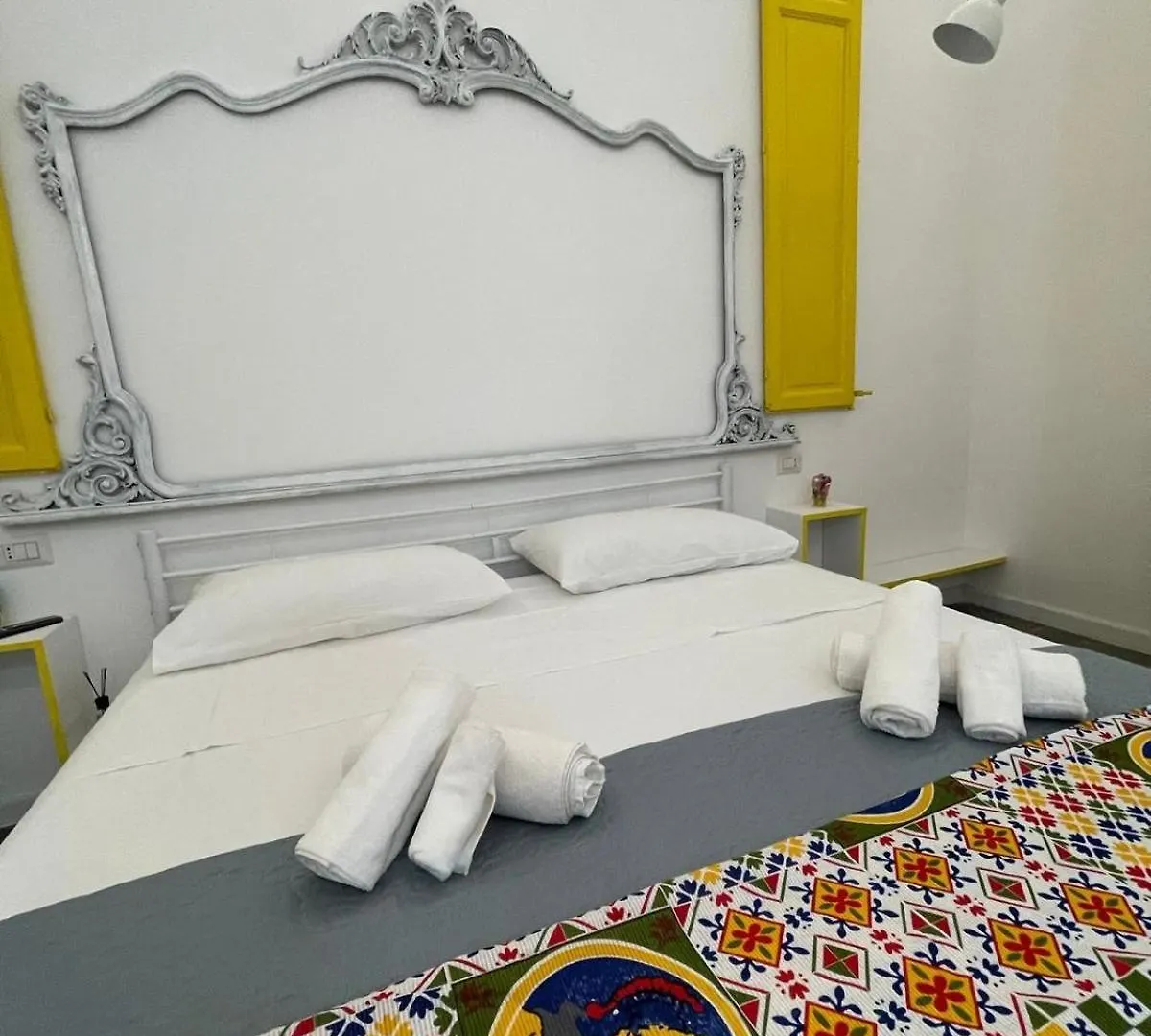 Tiski Toski Apartments Palermo 0*,  Italien